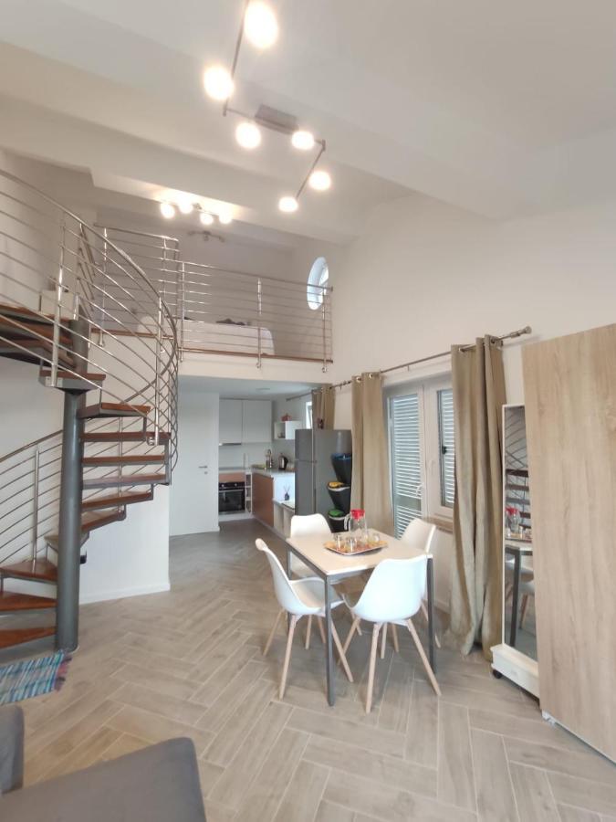 Apartmani Begic 1 I 2 Barbat na Rabu ภายนอก รูปภาพ